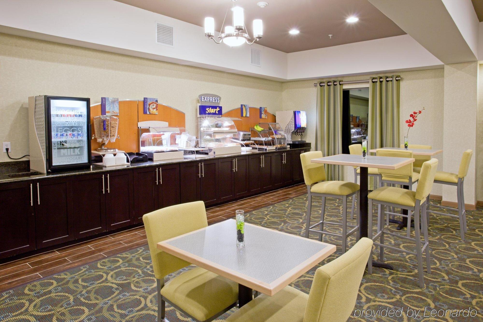 Holiday Inn Express Hotel & Suites Alvarado By Ihg Restaurant billede